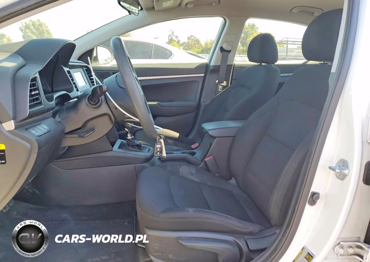 2019 Hyundai Elantra Se VIN:5NPD74LF1KH419386 - 7