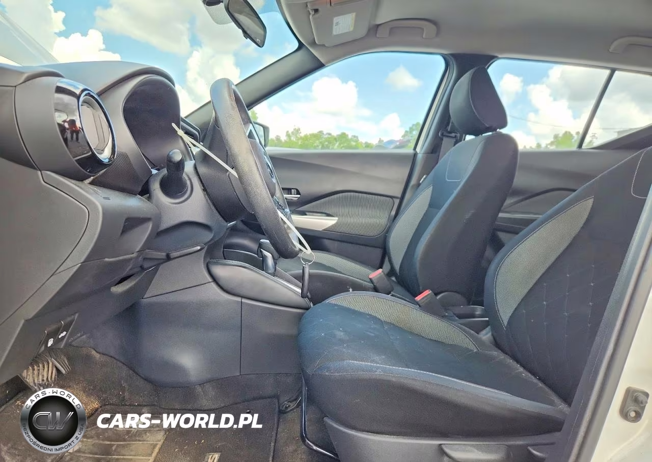 2019 Nissan Kicks Sv VIN:3N1CP5CU6KL500581 - 7
