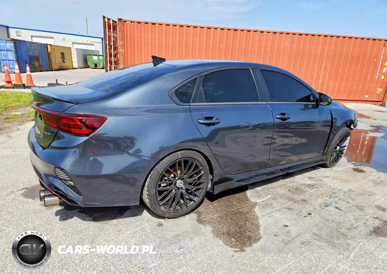 2023 Kia Forte Gt VIN:3KPF44AC9PE643768 - 3