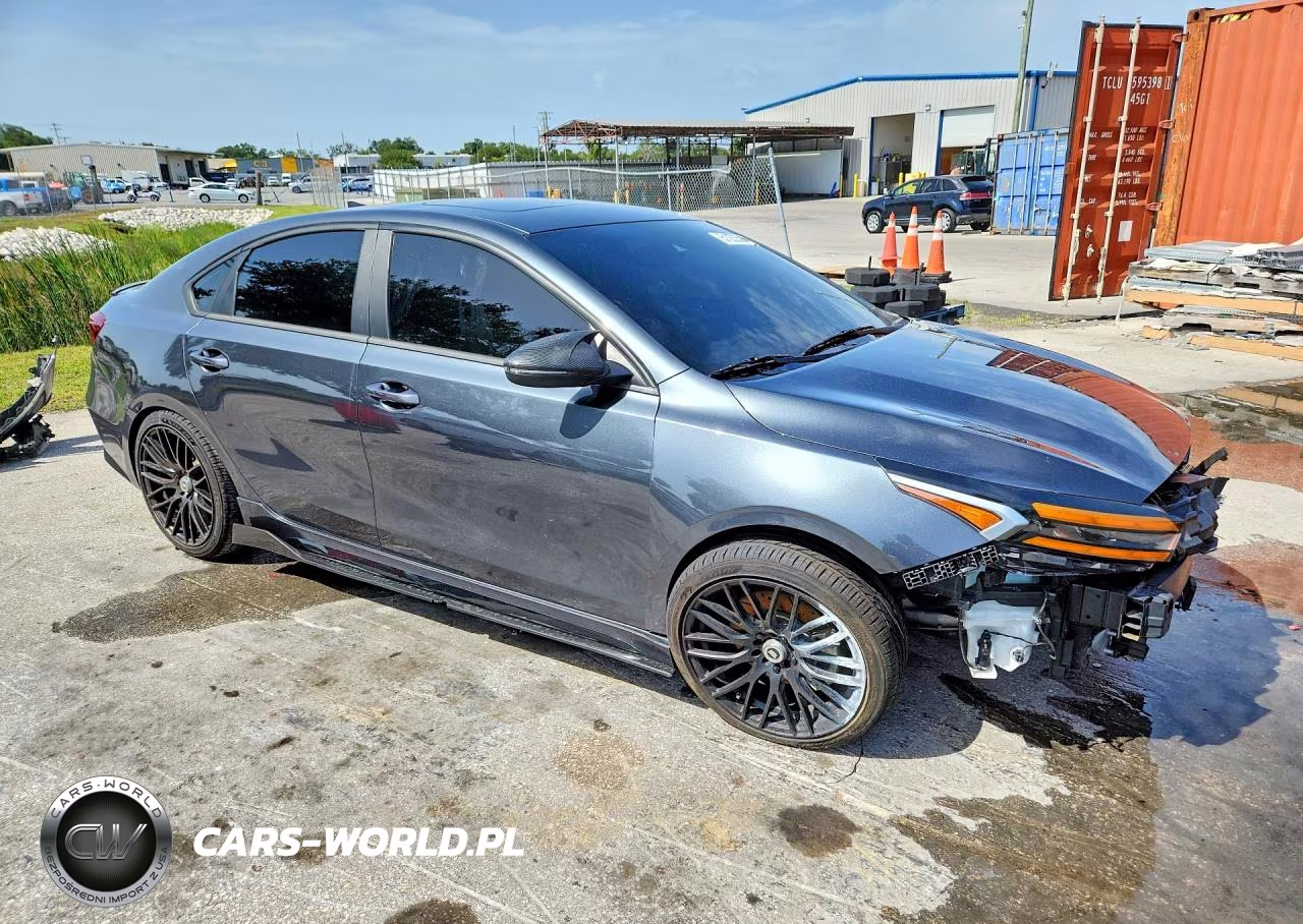 2023 Kia Forte Gt VIN:3KPF44AC9PE643768 - 4
