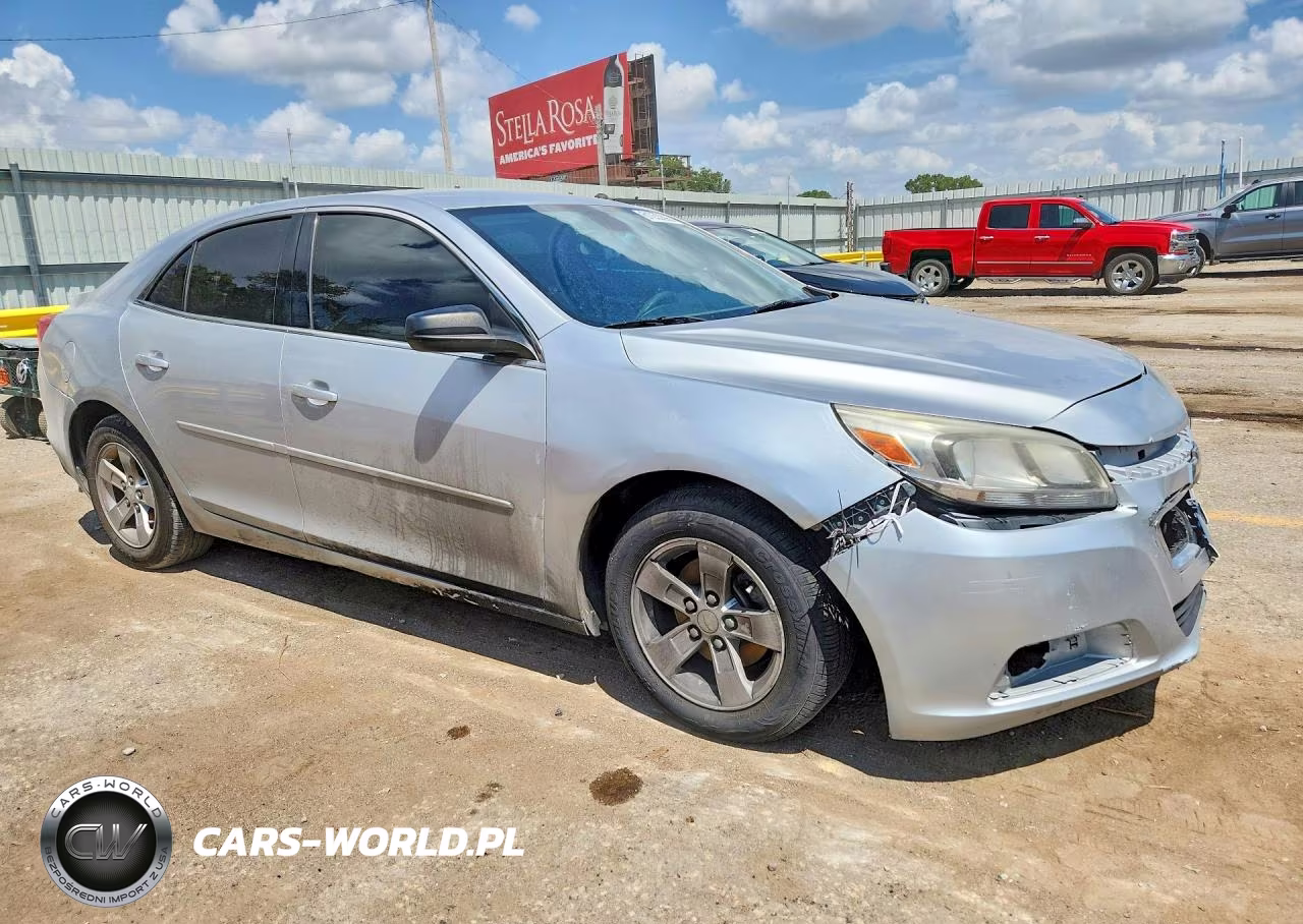 2014 Chevrolet Malibu 1Ls VIN:1G11B5SL2EF228677 - 4