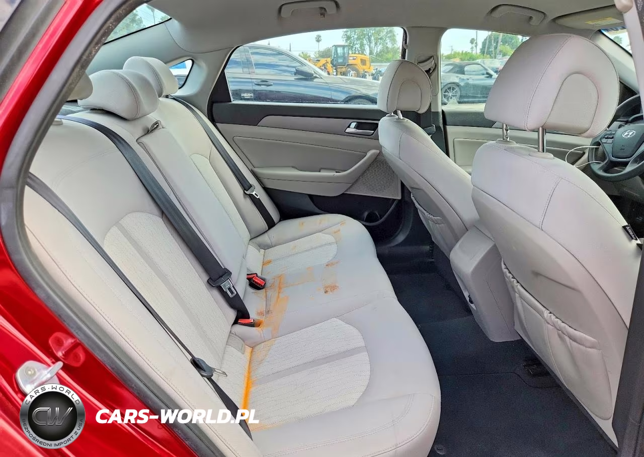 2016 Hyundai Sonata Hybrid Se VIN:KMHE24L17GA009192 - 10