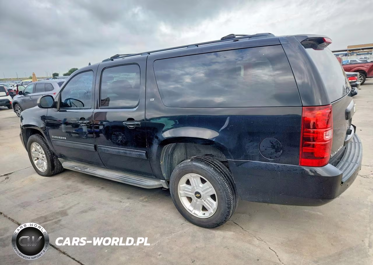 2011 Chevrolet Suburban K1500 Lt VIN:1GNSKJE31BR368642 - 2