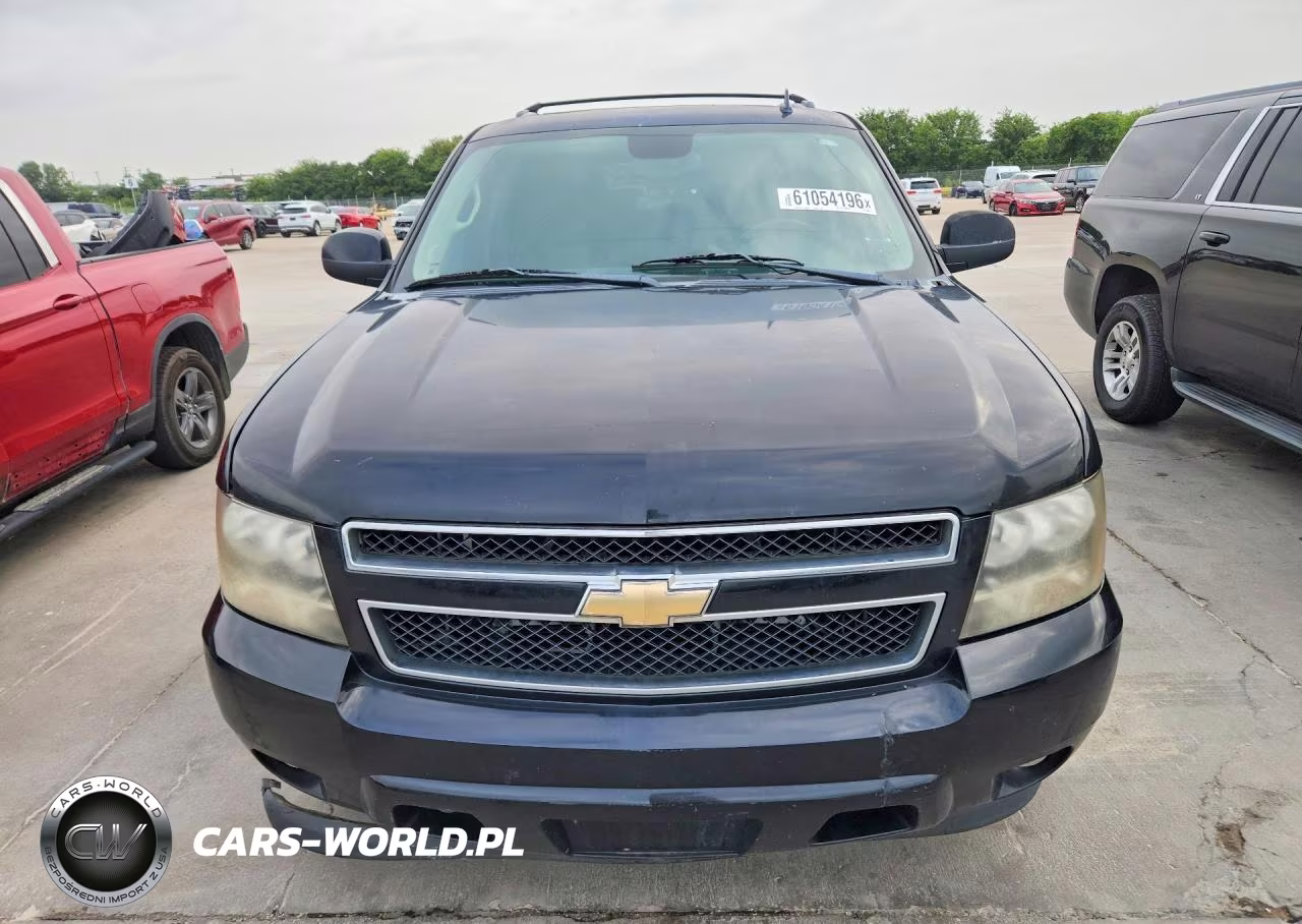 2011 Chevrolet Suburban K1500 Lt VIN:1GNSKJE31BR368642 - 5
