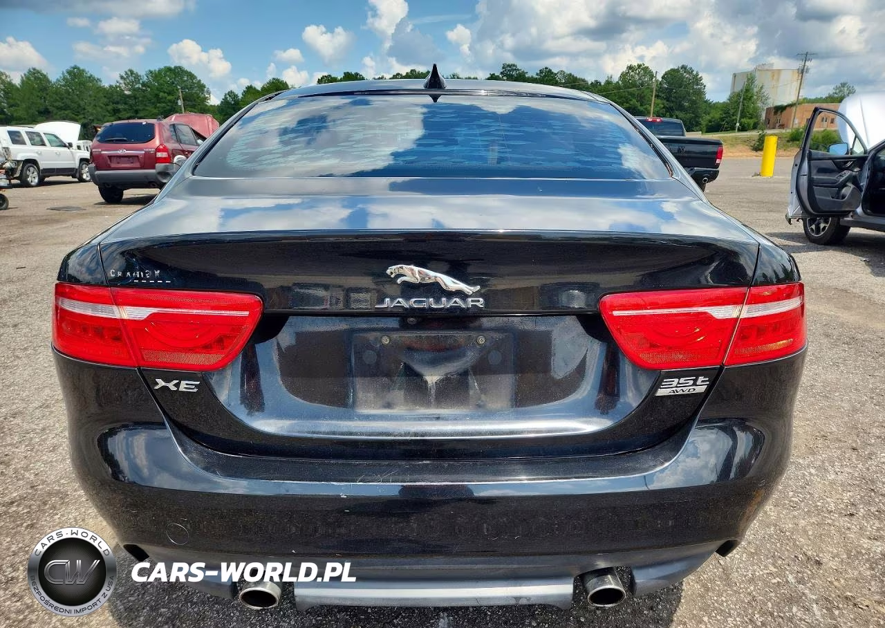 2017 Jaguar Xe Premium VIN:SAJAJ4BV2HCP15620 - 6