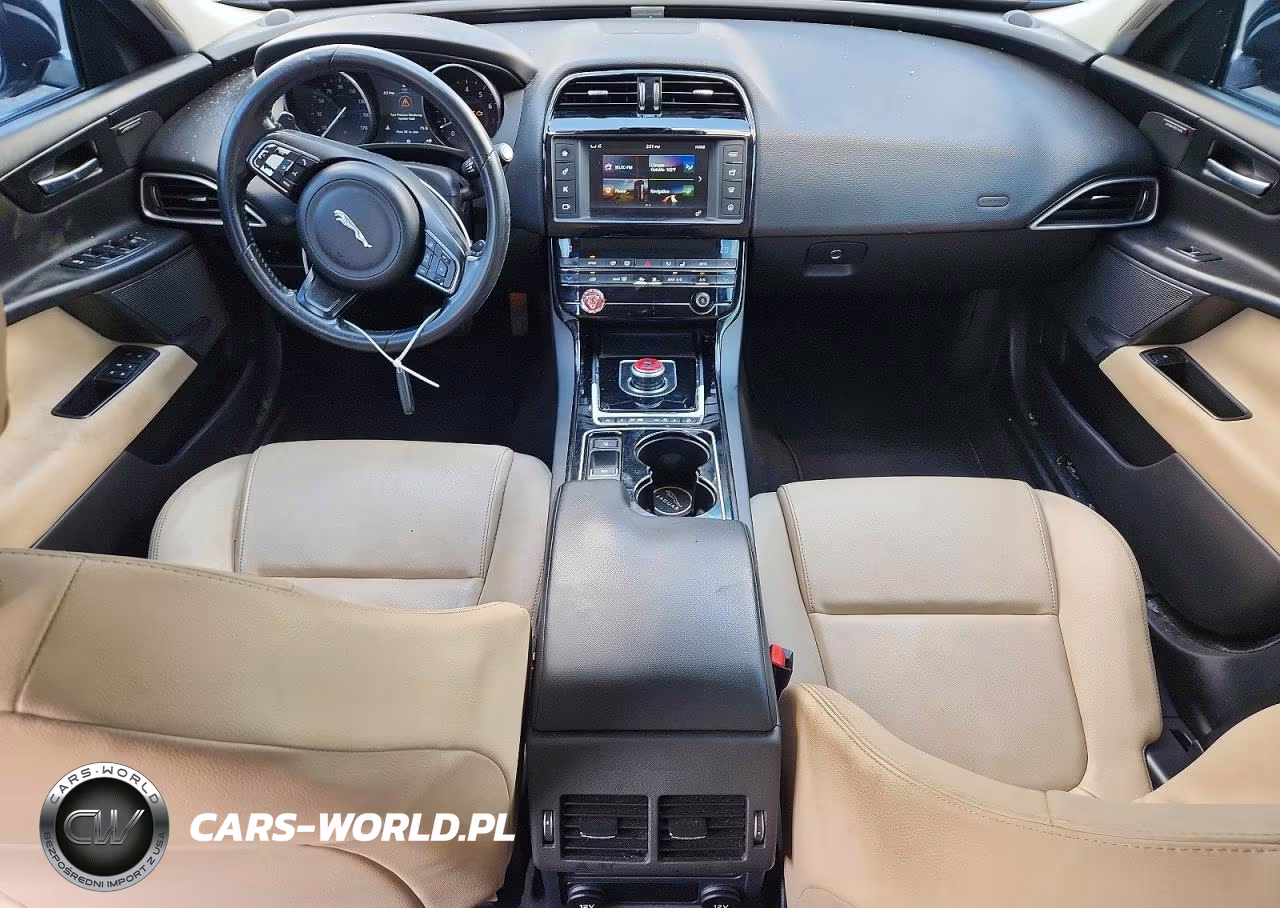2017 Jaguar Xe Premium VIN:SAJAJ4BV2HCP15620 - 8