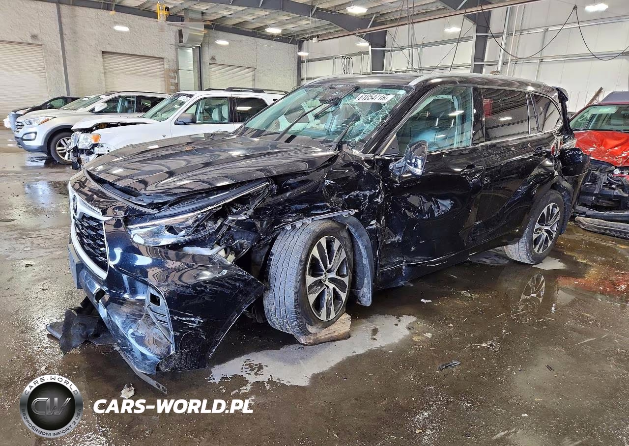 2022 Toyota Highlander Xle