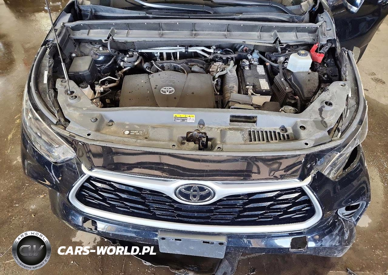 2022 Toyota Highlander Xle VIN:5TDHZRBH5NS584030 - 12