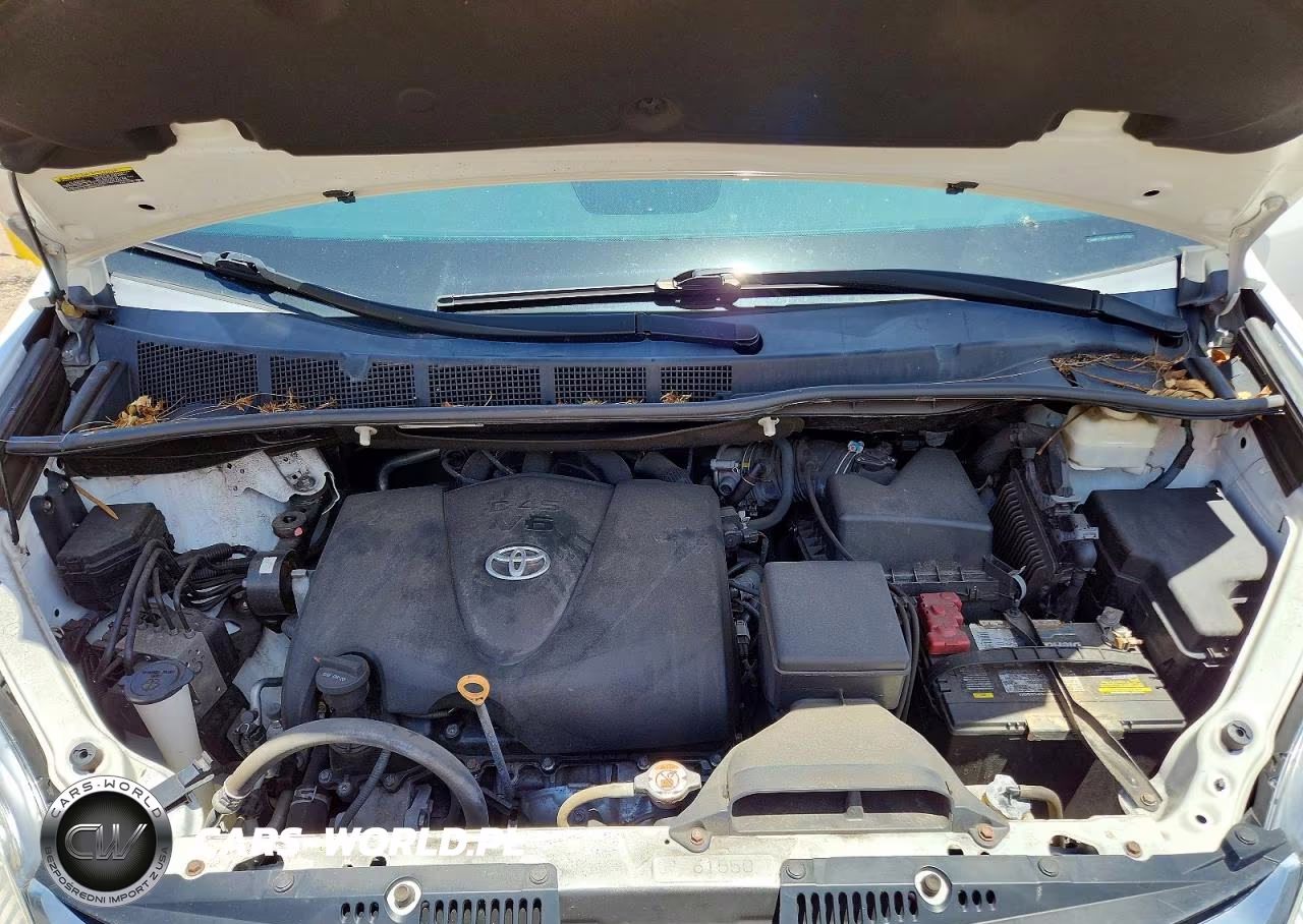 2020 Toyota Sienna Le VIN:5TDKZ3DC8LS051543 - 12