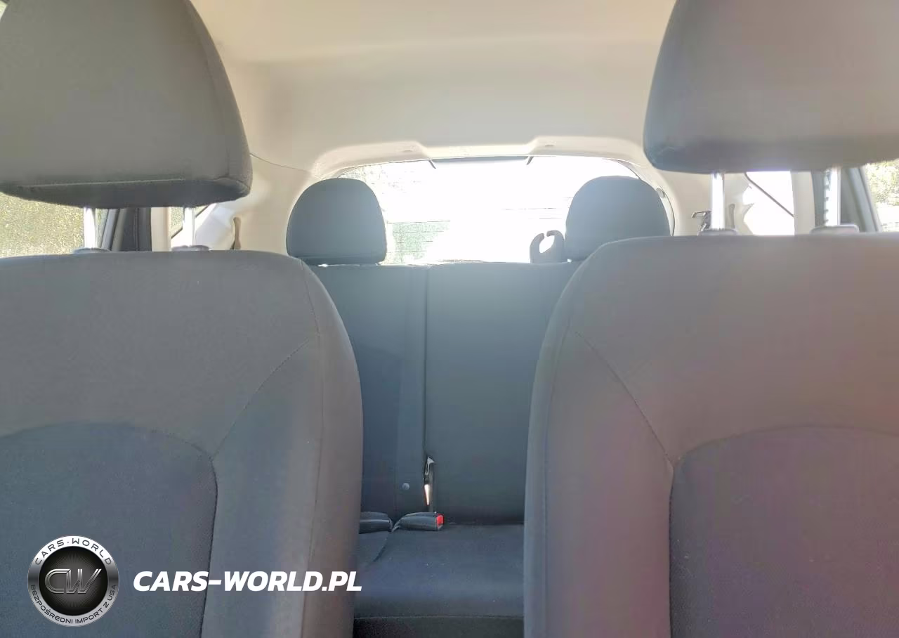 2017 Nissan Versa Note S Plus VIN:3N1CE2CP1HL366411 - 10