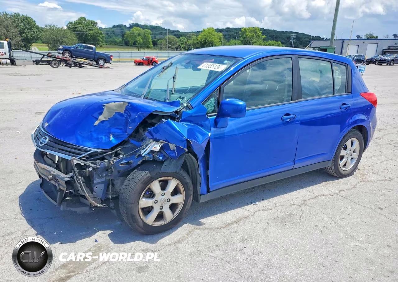 2012 Nissan Versa 1.8 S – zdjęcie 1 z 14