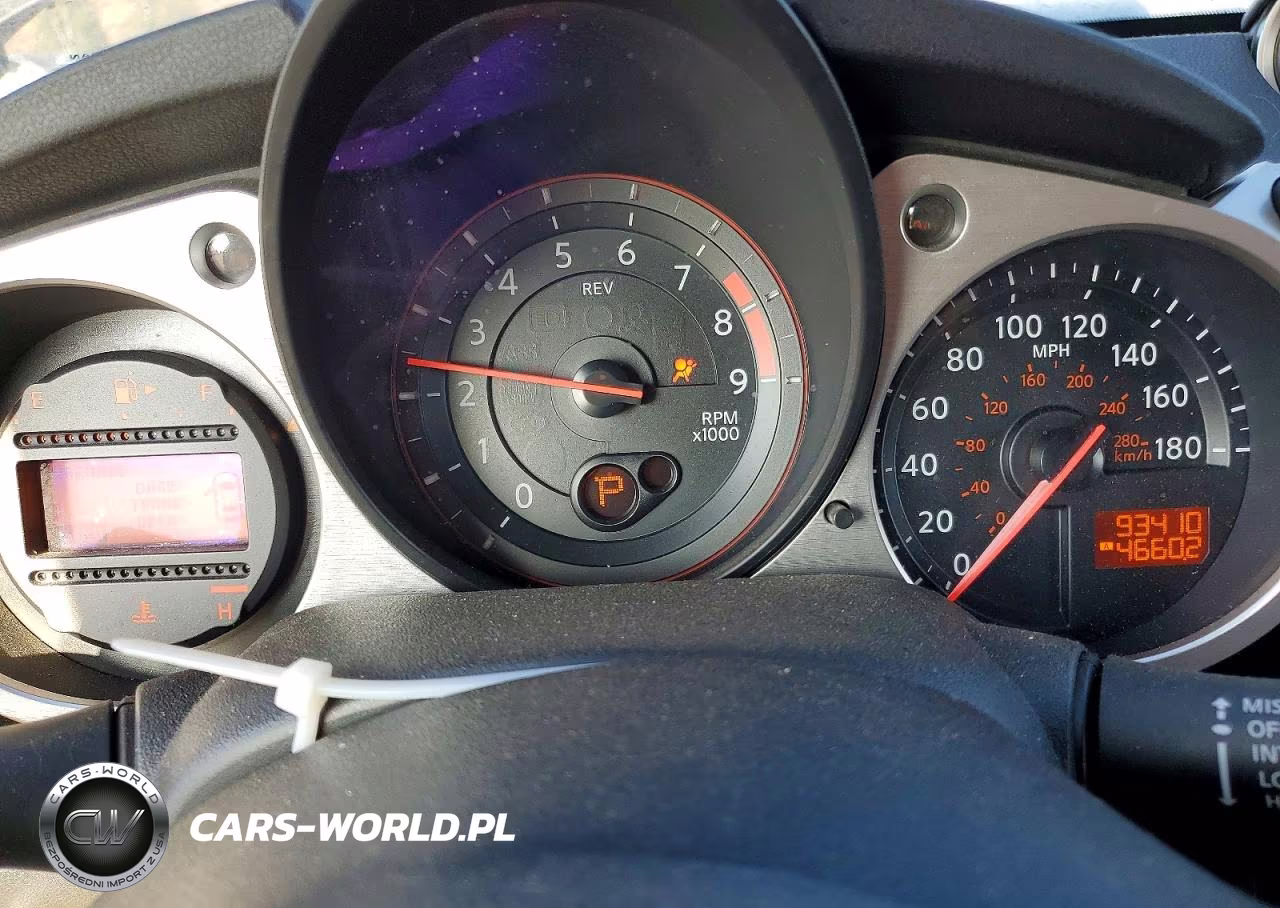2014 Nissan 370Z Base VIN:JN1AZ4EH3EM631358 - 9