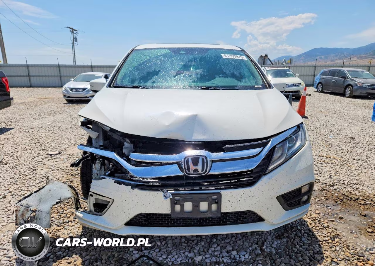 2018 Honda Odyssey Exl VIN:5FNRL6H78JB003945 - 5