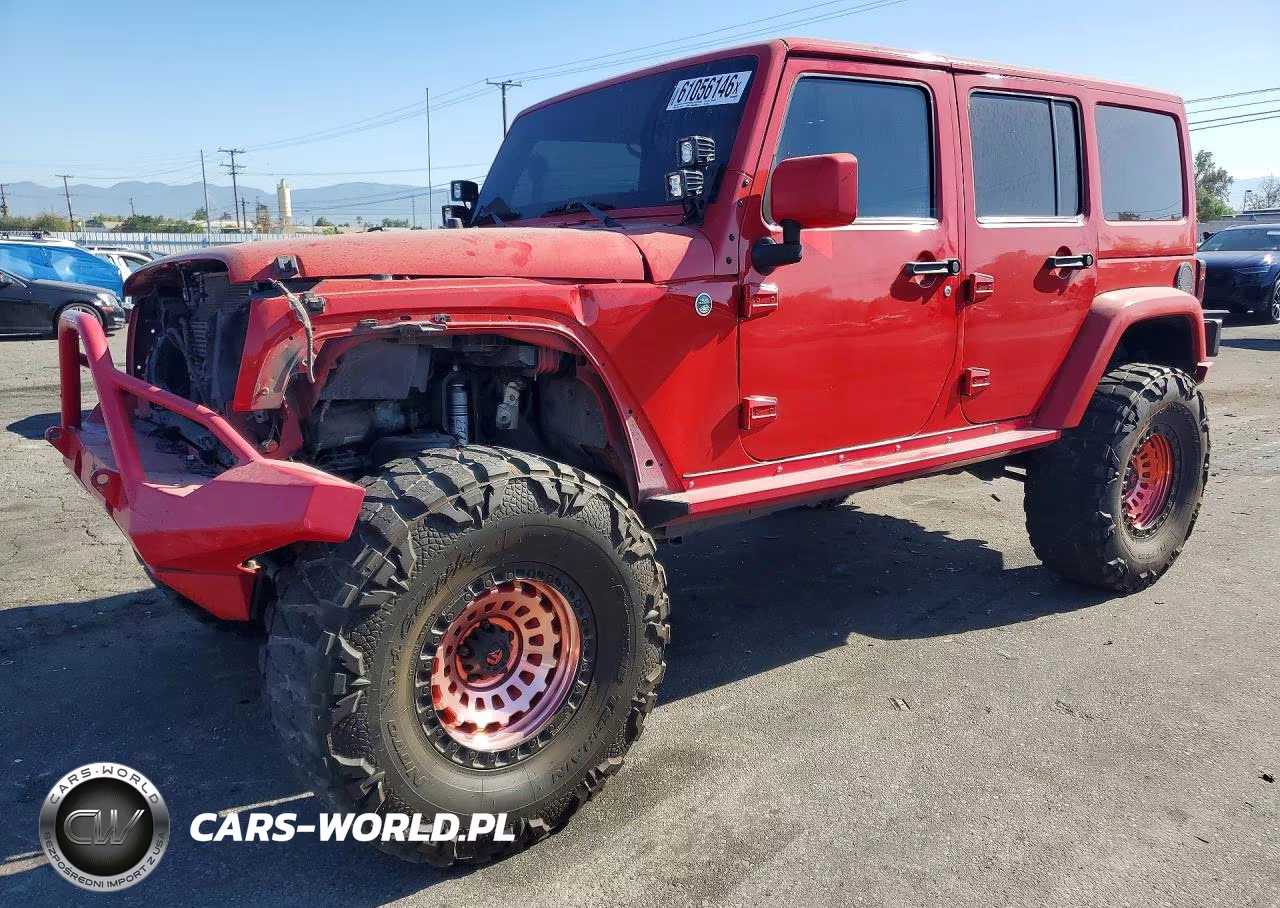 2014 Jeep Wrangler Unlimited Sahara – zdjęcie 1 z 14
