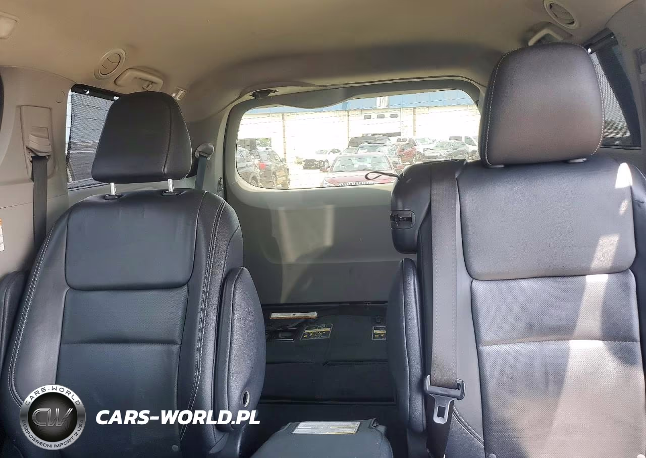 2015 Toyota Sienna Sport VIN:5TDXK3DC2FS536128 - 10