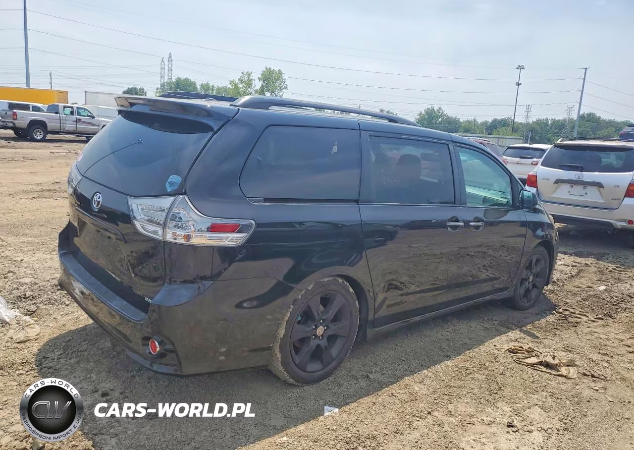 2015 Toyota Sienna Sport VIN:5TDXK3DC2FS536128 - 3