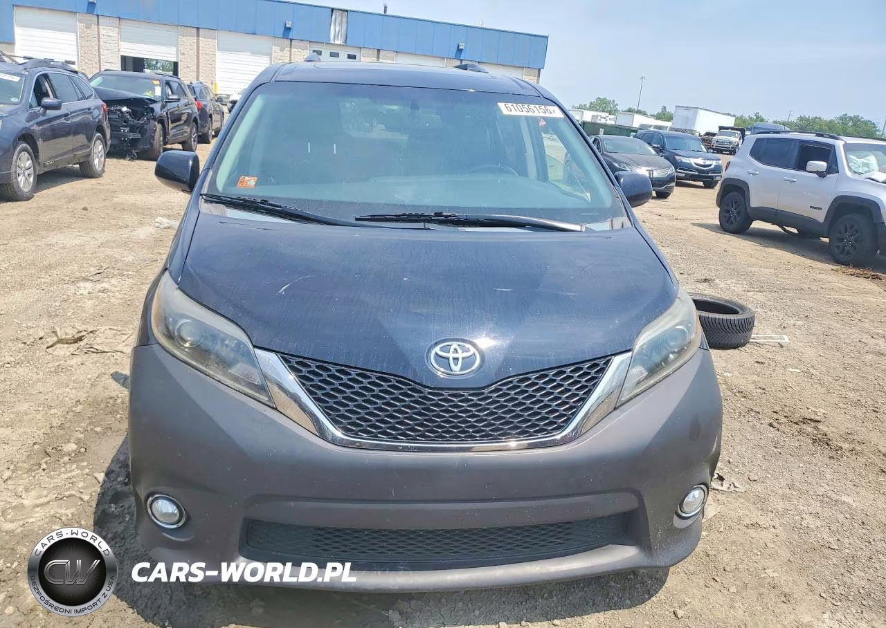 2015 Toyota Sienna Sport VIN:5TDXK3DC2FS536128 - 5