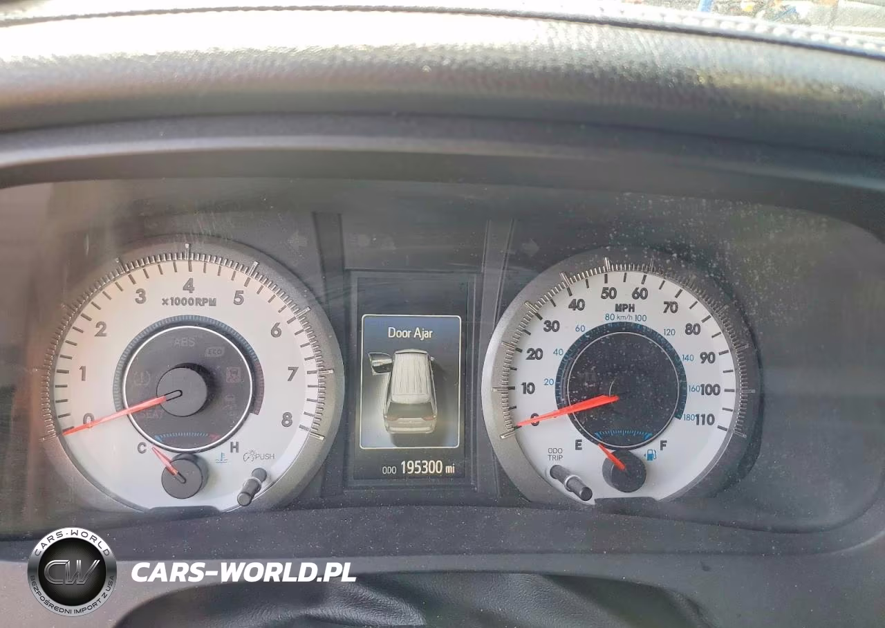 2015 Toyota Sienna Sport VIN:5TDXK3DC2FS536128 - 9