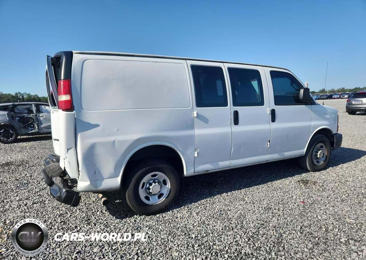 2016 Chevrolet Express 2500 Cargo Delivery Van VIN:1GCWGAFF7G1131437 - 3