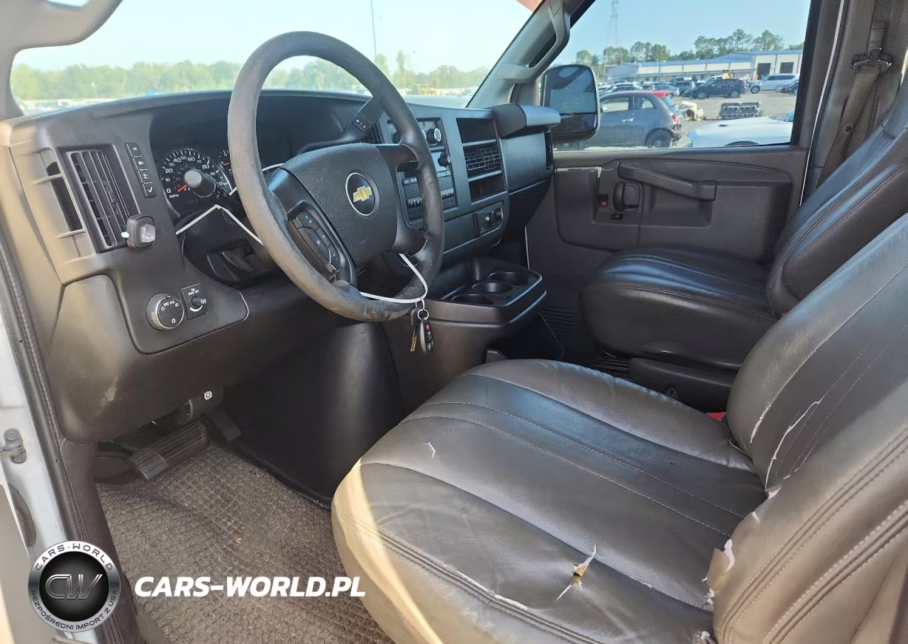 2016 Chevrolet Express 2500 Cargo Delivery Van VIN:1GCWGAFF7G1131437 - 7