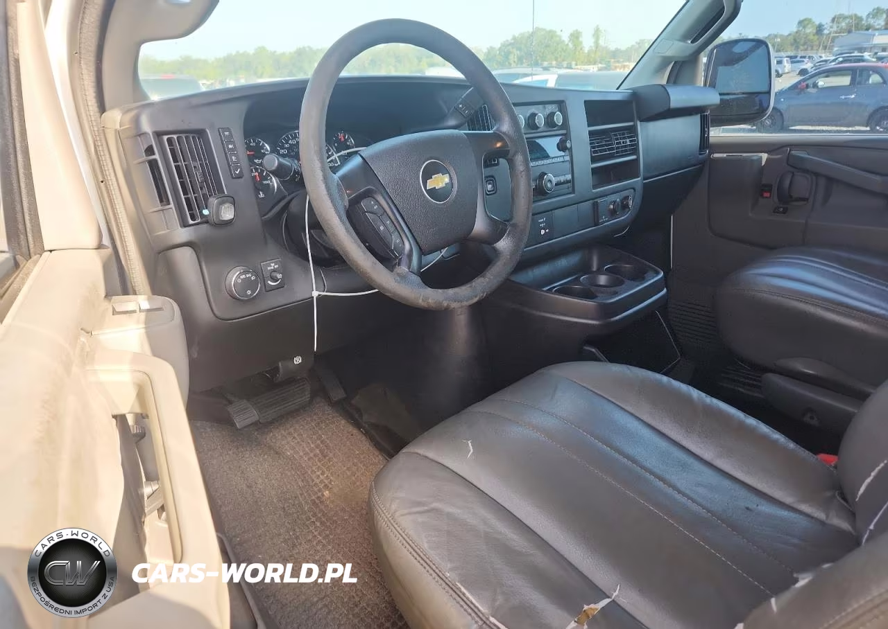 2016 Chevrolet Express 2500 Cargo Delivery Van VIN:1GCWGAFF7G1131437 - 8