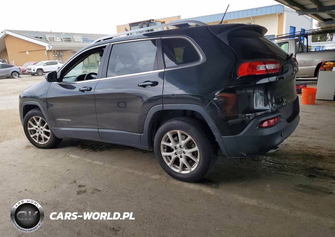 2014 Jeep Cherokee Latitude VIN:1C4PJLCS4EW314460 - 2