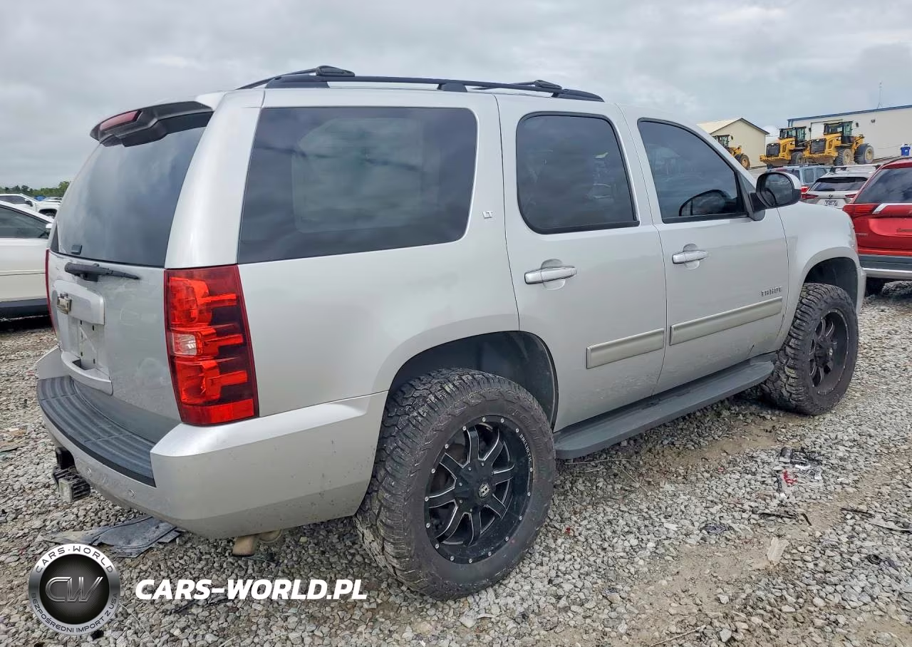 2013 Chevrolet Tahoe K1500 Lt VIN:1GNSKBE01DR290961 - 3