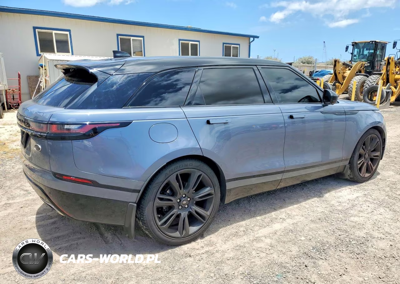 2018 Land Rover Range Rover Velar R-Dynamic Hse VIN:SALYM2RV6JA750587 - 3