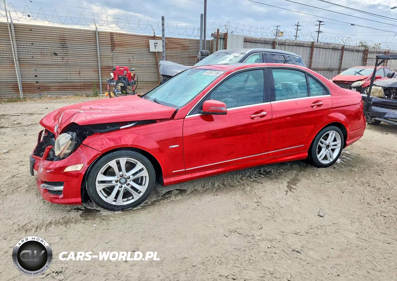 2012 Mercedes-Benz C 250