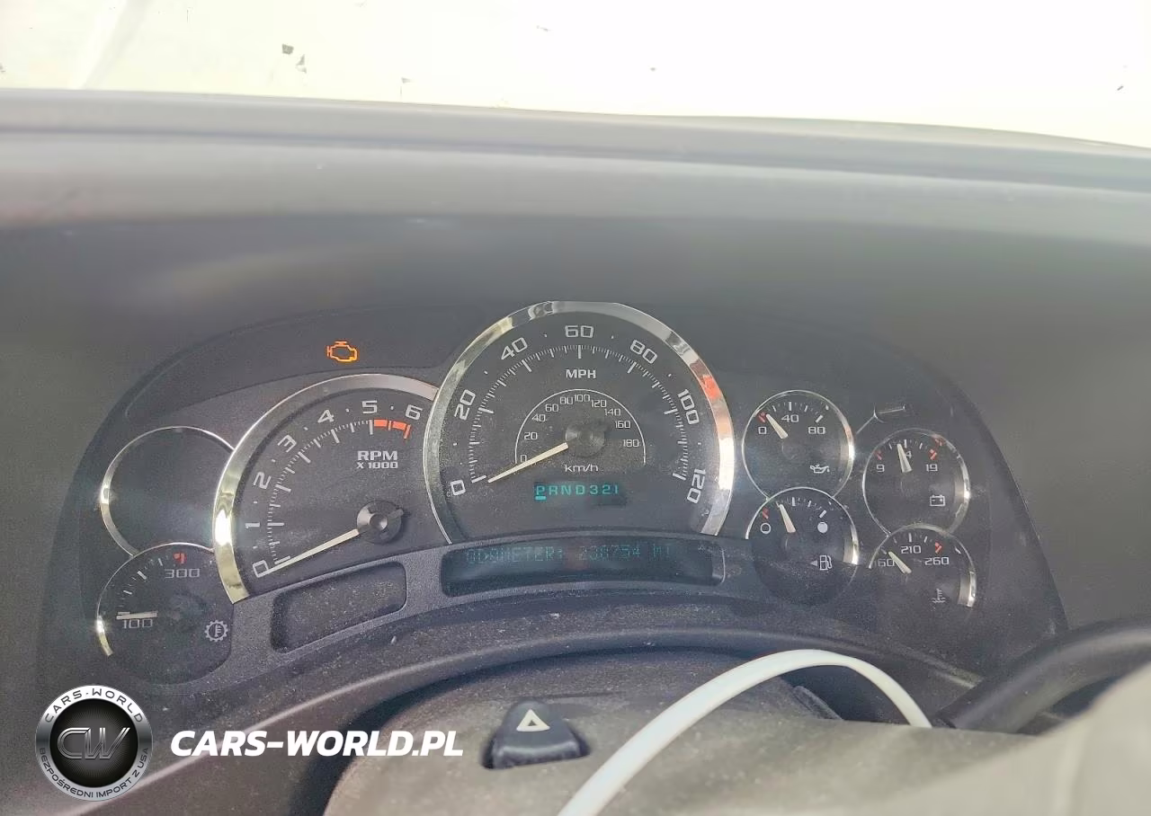 2005 Cadillac Escalade Luxury VIN:1GYEC63T85R195221 - 9