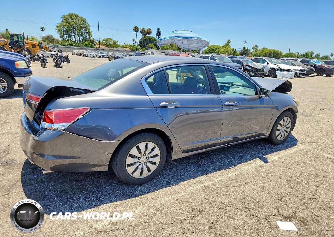 2011 Honda Accord Lx VIN:1HGCP2F31BA028541 - 3