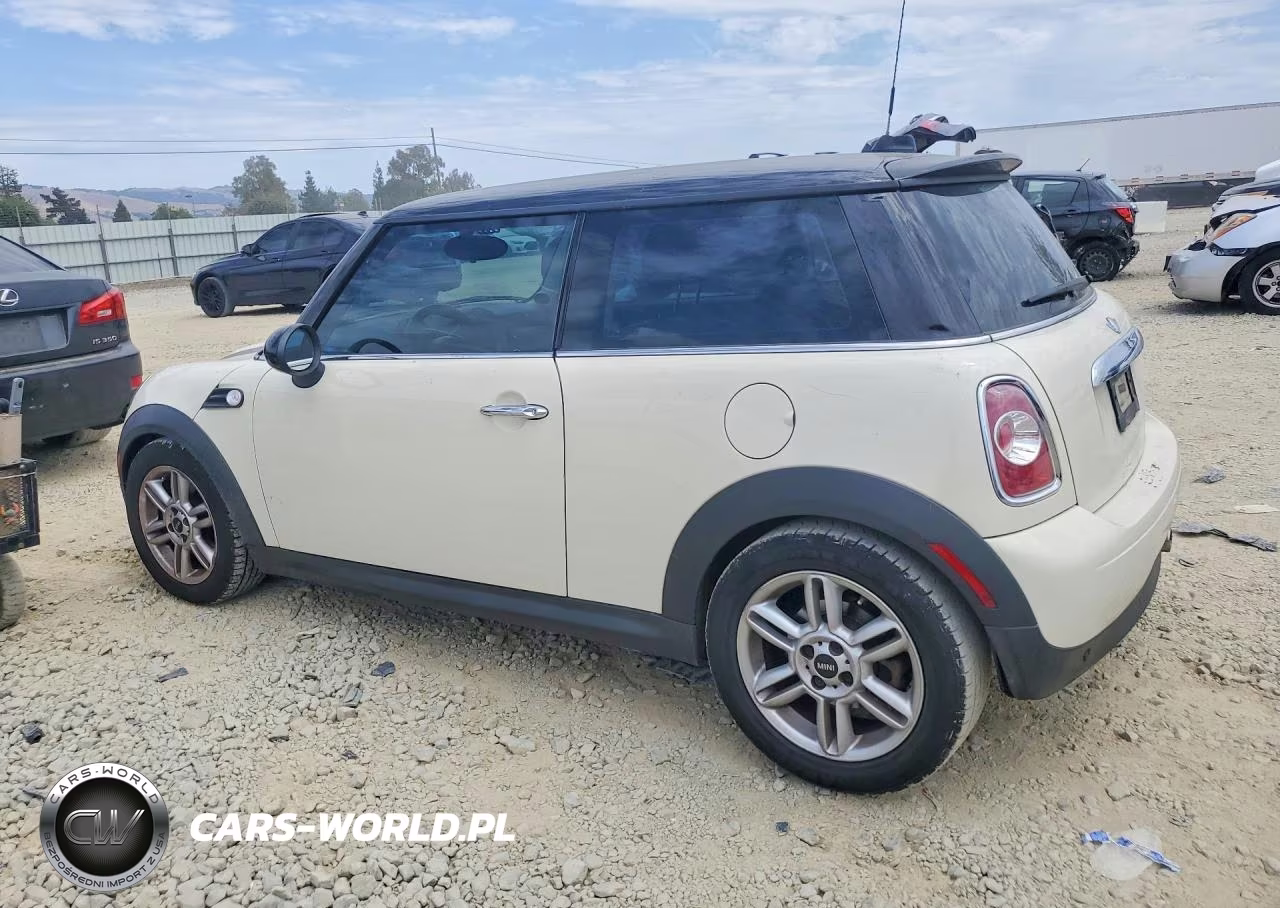 2012 Mini Cooper VIN:WMWSU3C55CT539882 - 2