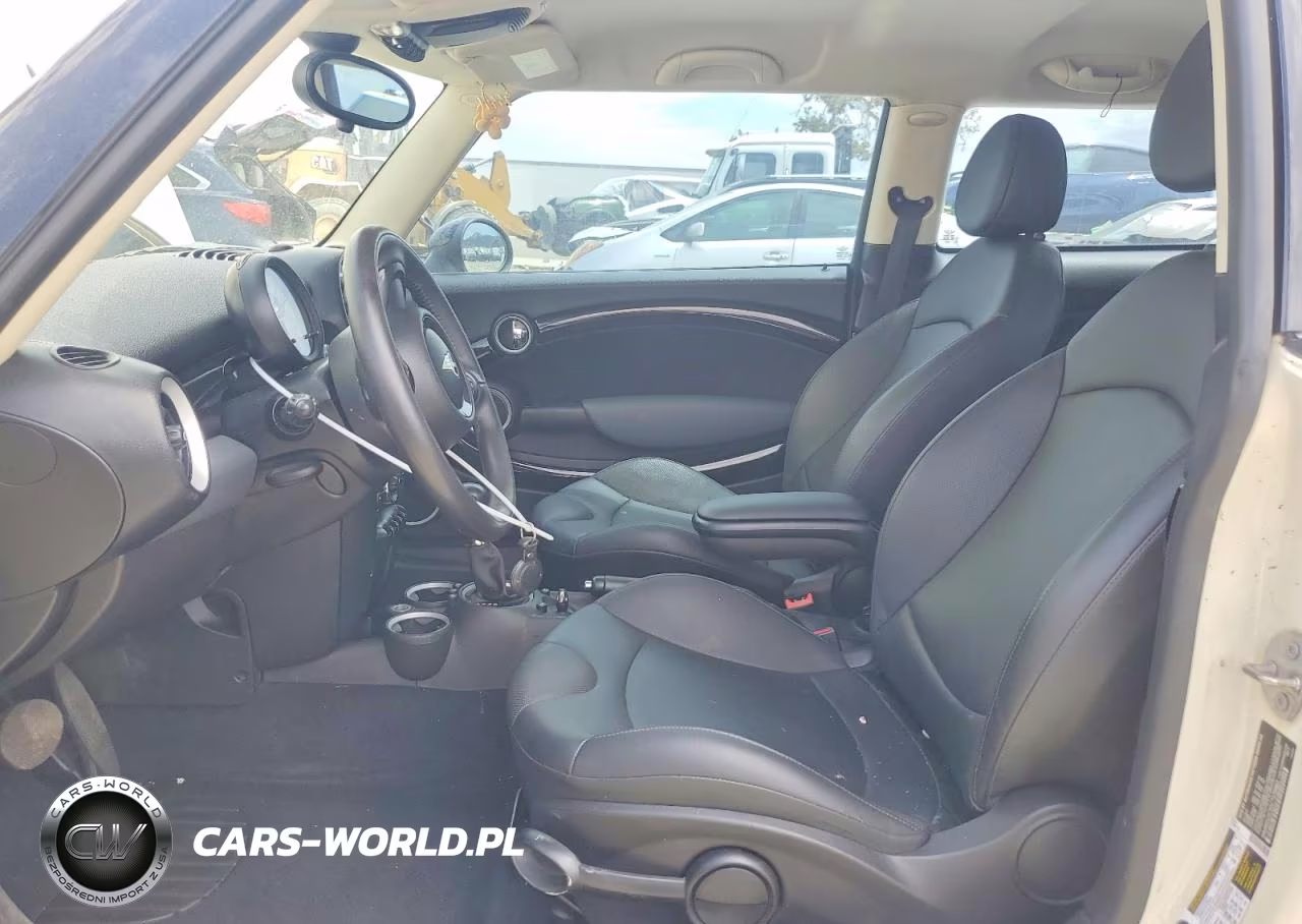 2012 Mini Cooper VIN:WMWSU3C55CT539882 - 7
