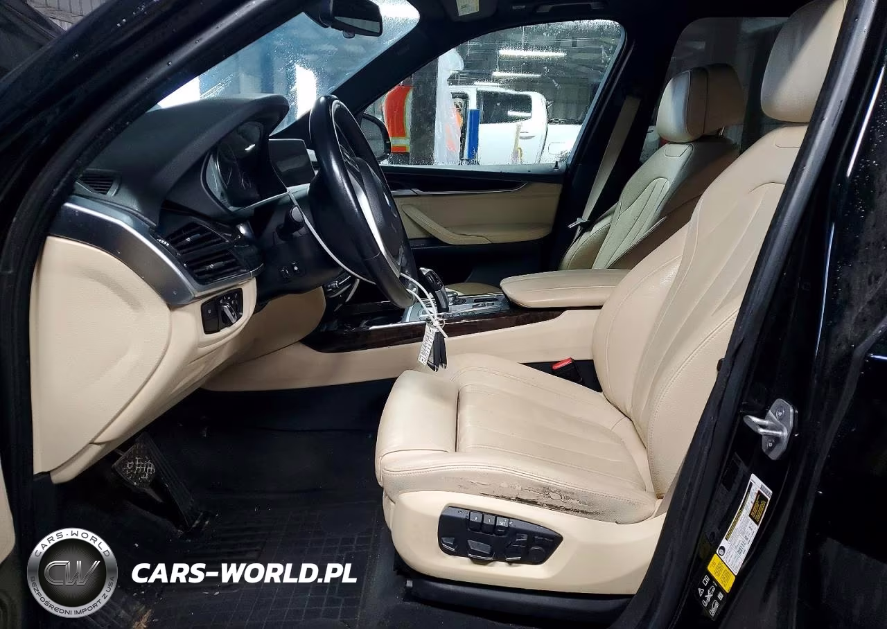 2017 BMW X5 xDrive35I VIN:5UXKR0C52H0U55254 - 7