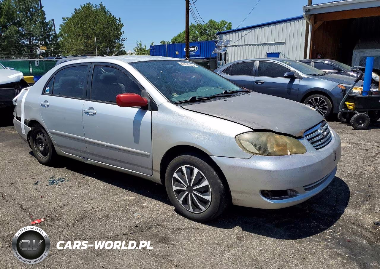 2004 Toyota Corolla Le VIN:1NXBR32E84Z332920 - 4
