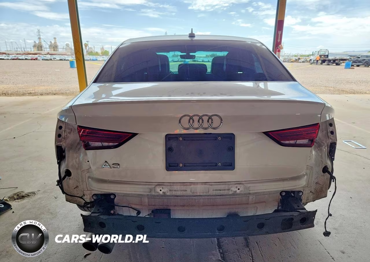 2018 Audi A3 Premium VIN:WAUAUGFF3J1028784 - 6