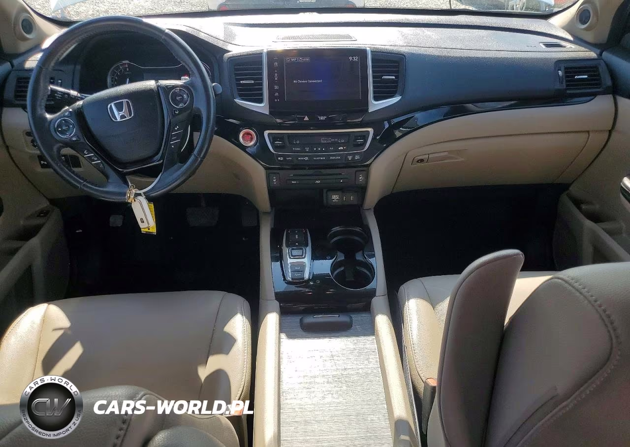 2017 Honda Pilot Touring VIN:5FNYF6H92HB043260 - 8