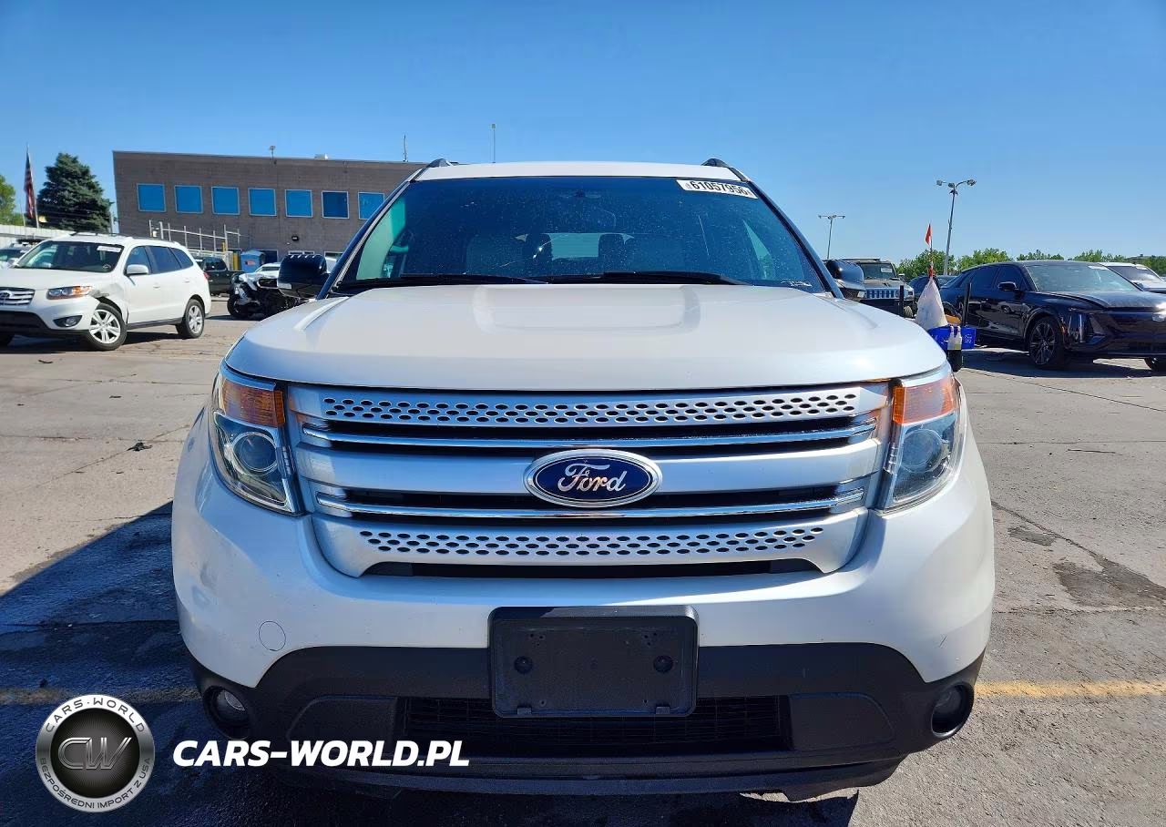 2014 Ford Explorer Xlt VIN:1FM5K7D82EGC21067 - 5