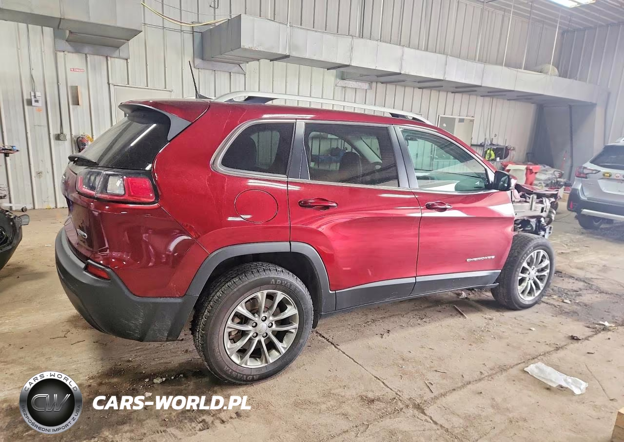 2020 Jeep Cherokee Latitude Plus VIN:1C4PJMLB4LD554848 - 3