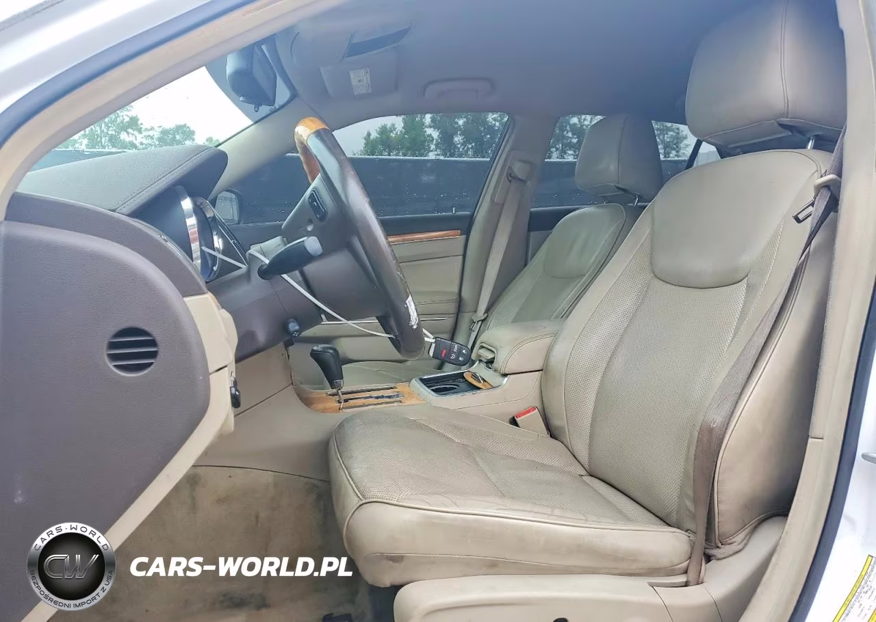 2013 Chrysler 300C VIN:2C3CCAET7DH650222 - 7