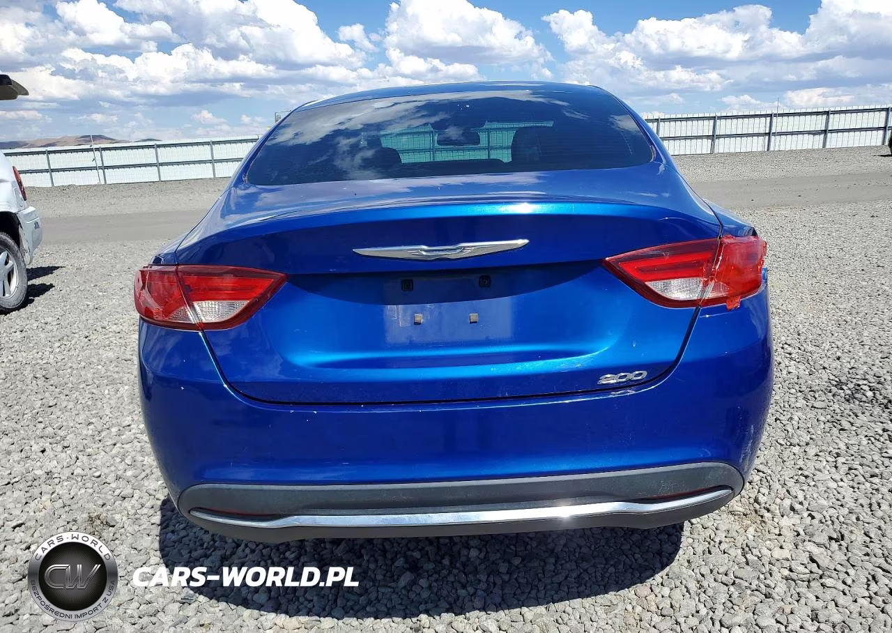 2015 Chrysler 200 Limited VIN:1C3CCCAB0FN624807 - 6