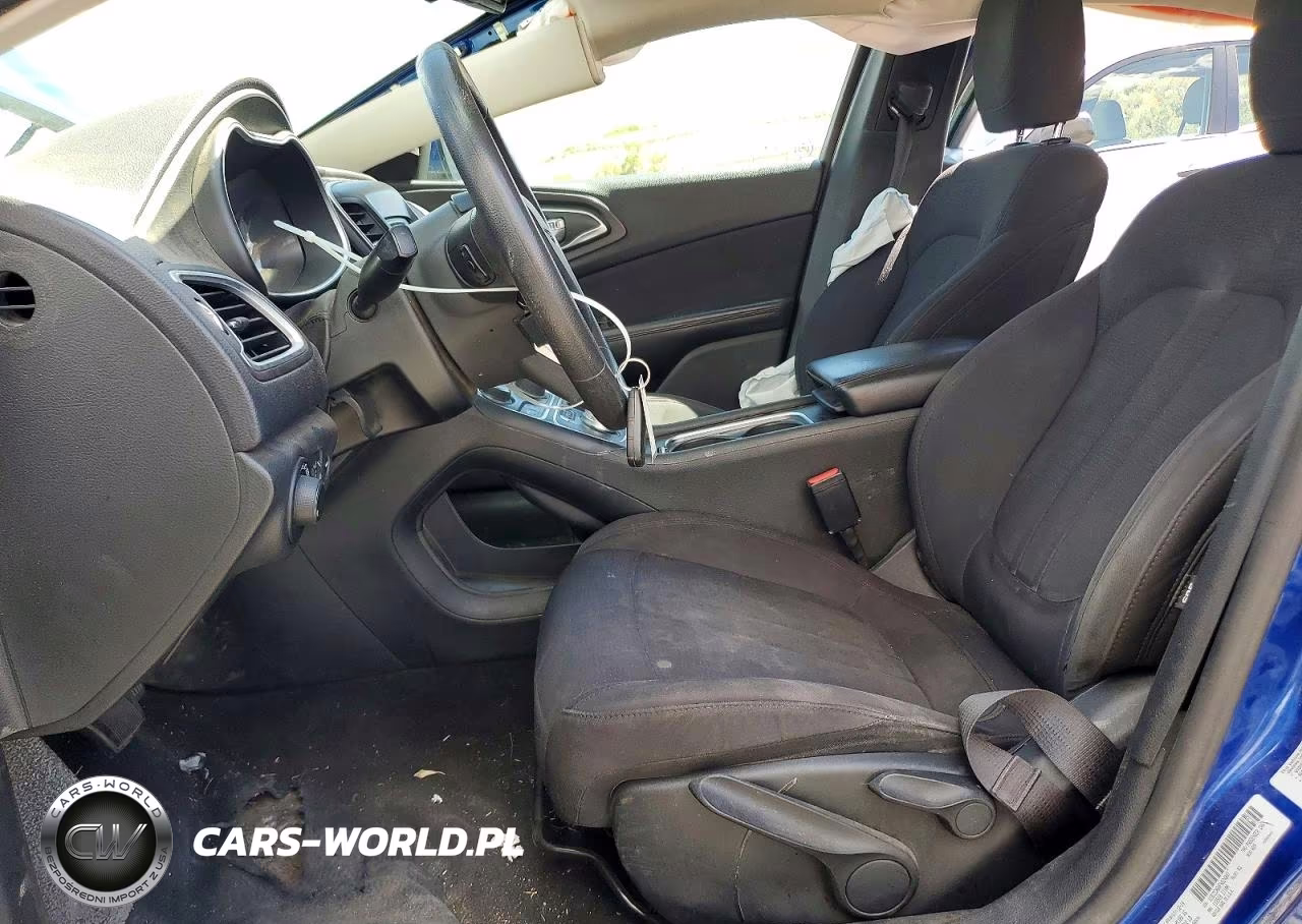 2015 Chrysler 200 Limited VIN:1C3CCCAB0FN624807 - 7