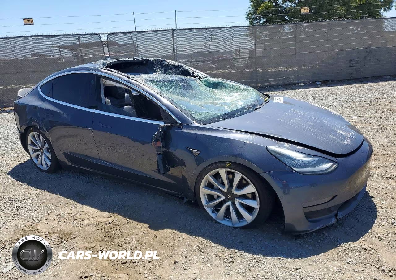 2019 Tesla Model 3 VIN:5YJ3E1EB6KF510257 - 4