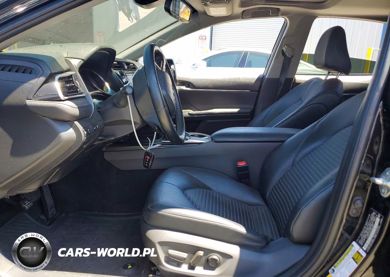 2018 Toyota Camry Se VIN:4T1B11HK6JU059870 - 7