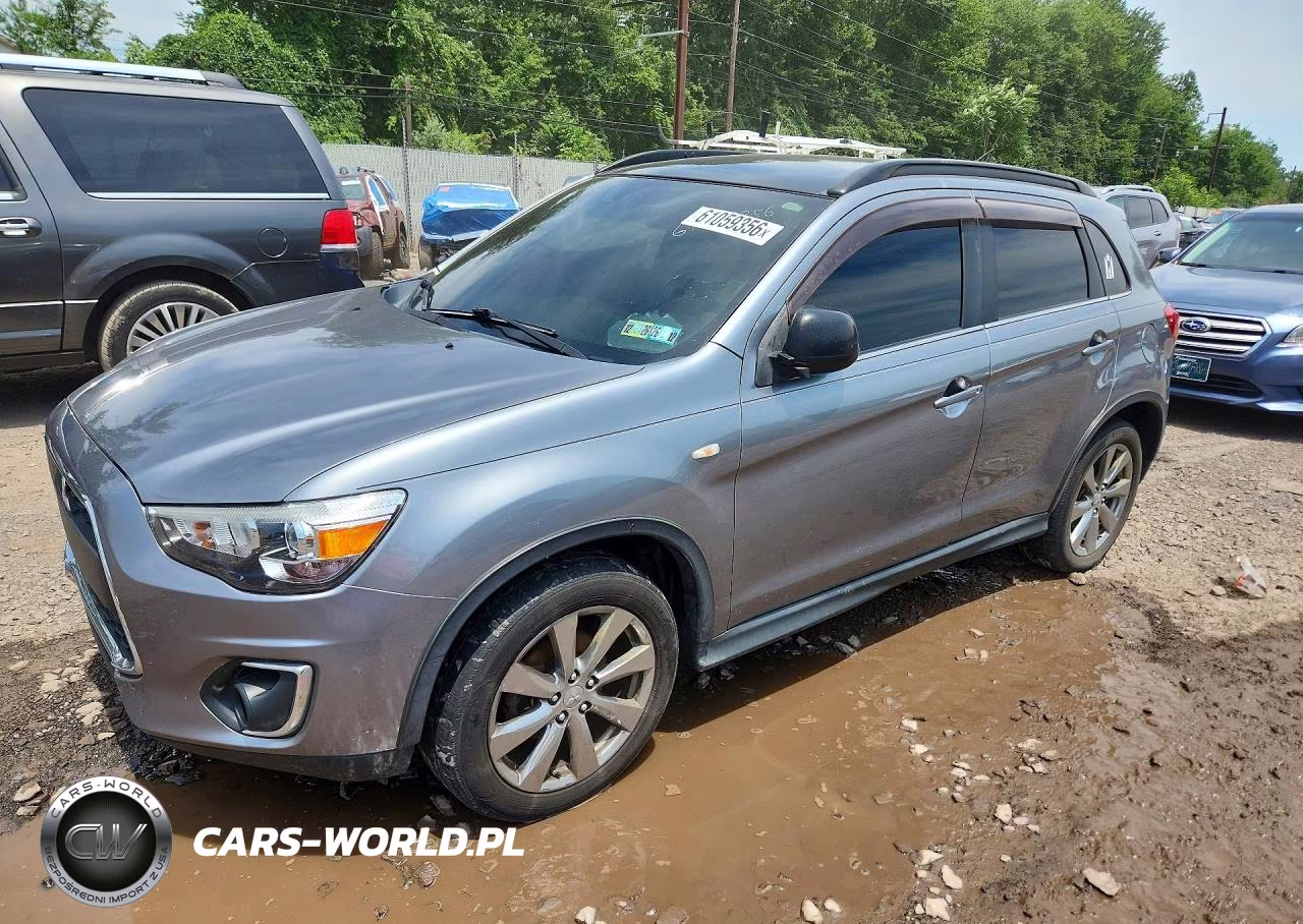 2013 Mitsubishi Outlander Sport Le