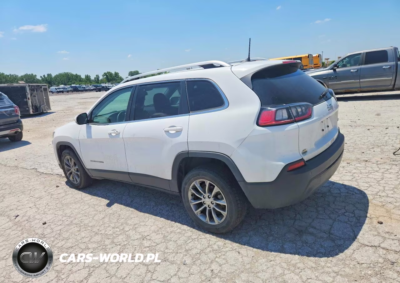 2020 Jeep Cherokee Latitude Plus VIN:1C4PJLLB3LD610241 - 2