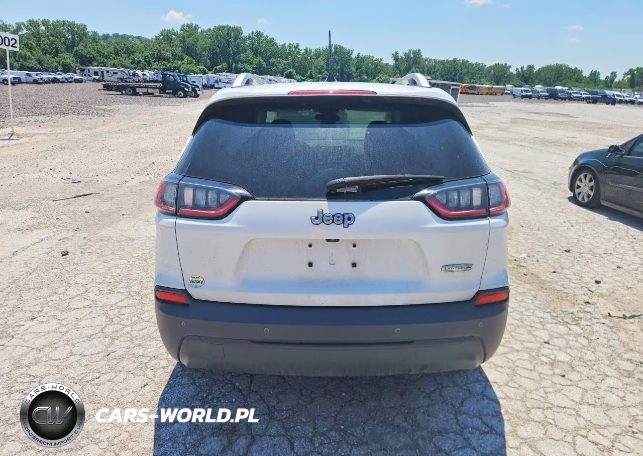 2020 Jeep Cherokee Latitude Plus VIN:1C4PJLLB3LD610241 - 6