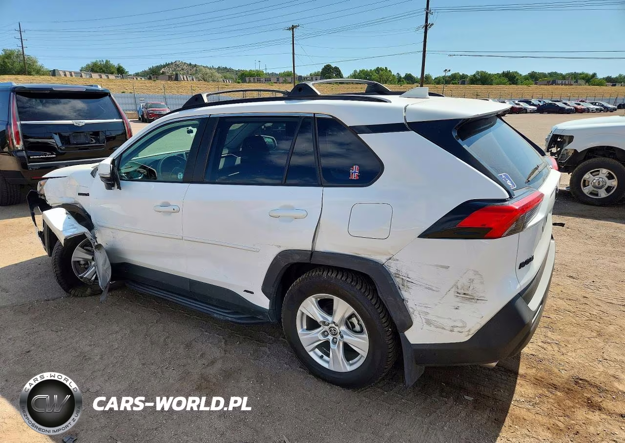 2021 Toyota Rav4 Xle VIN:4T3RWRFV5MU048060 - 2