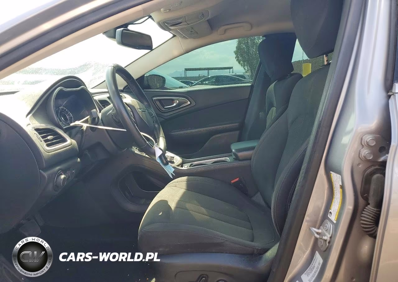 2016 Chrysler 200 Limited VIN:1C3CCCAB3GN150045 - 7