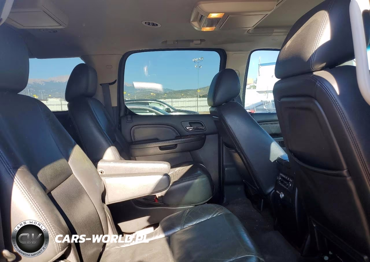 2011 Cadillac Escalade Esv Premium VIN:1GYS4JEF7BR306573 - 11